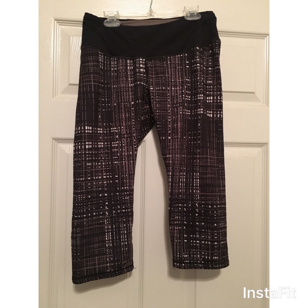 Brooks Cropped Leggings